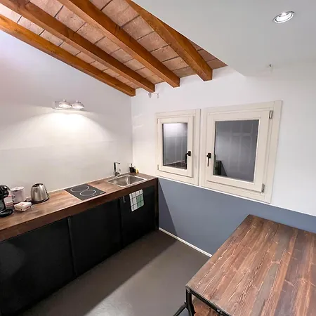 Mutina Apartment